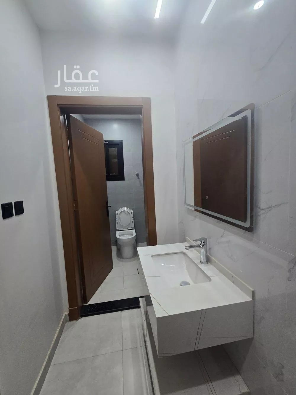 شقة 4 غرف في الصفا 4