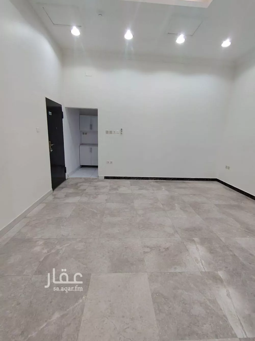 شقة 1 غرف في الحمراء 4