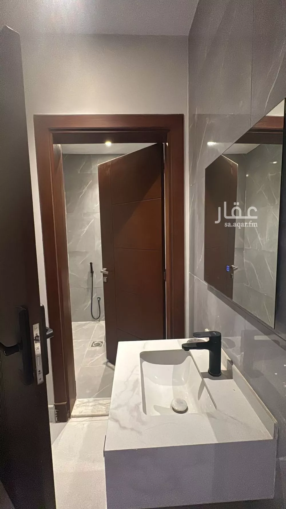 5 bedroom apartment in Taibah, Jeddah 8
