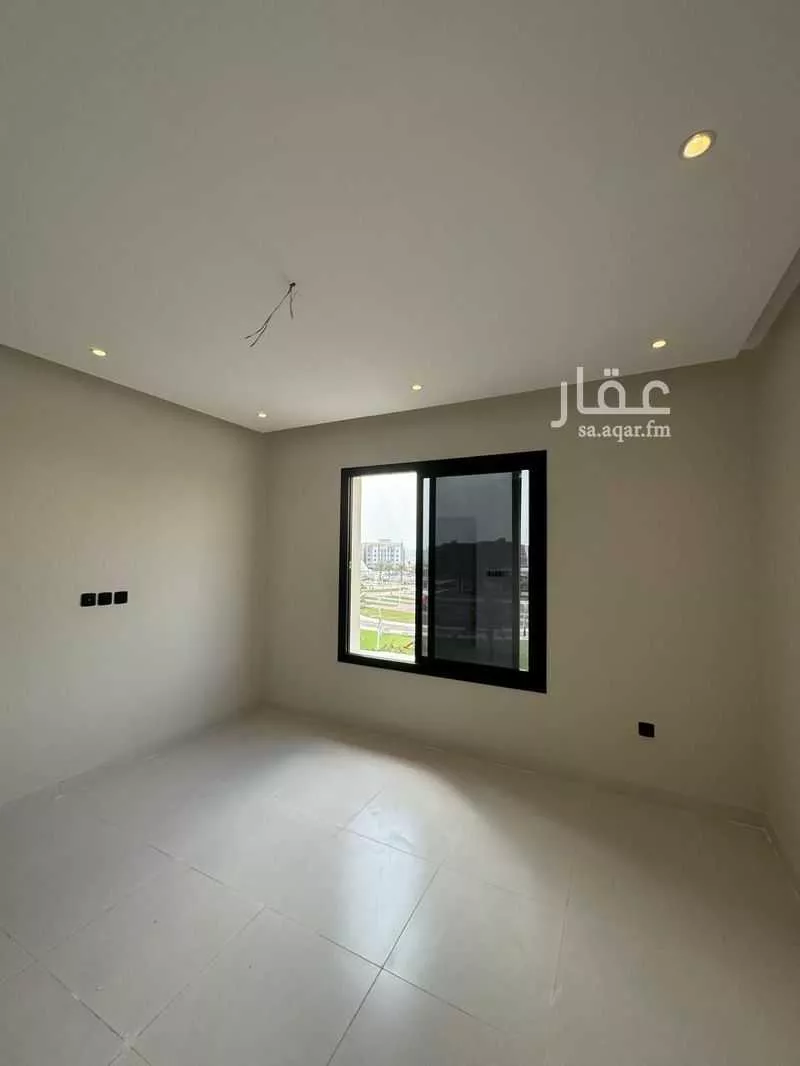 شقة 5 غرف في طيبة 2