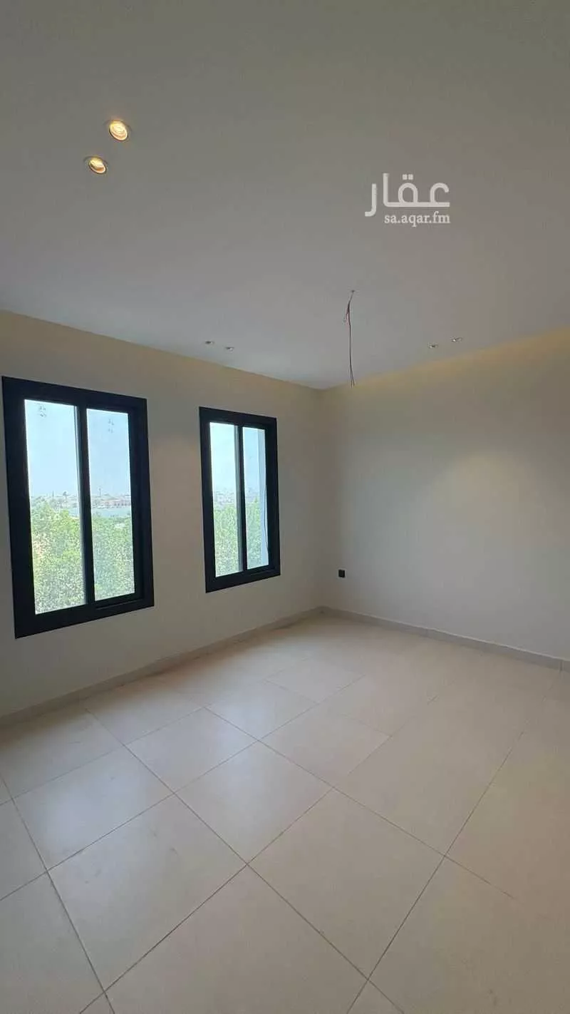 شقة 4 غرف في الواحة 3