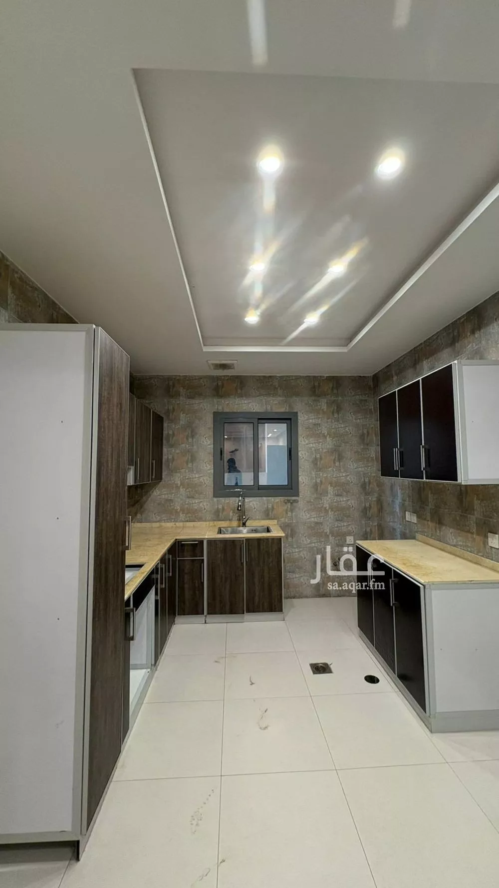 4 bedroom apartment in Al Salamah, Jeddah 6