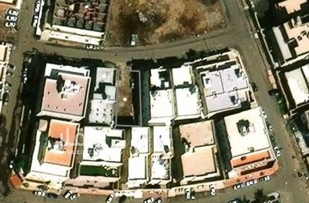 402 sqm land in As Salhiyah 3