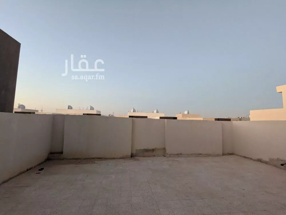3 bedroom apartment in Okaz, Riyadh 9