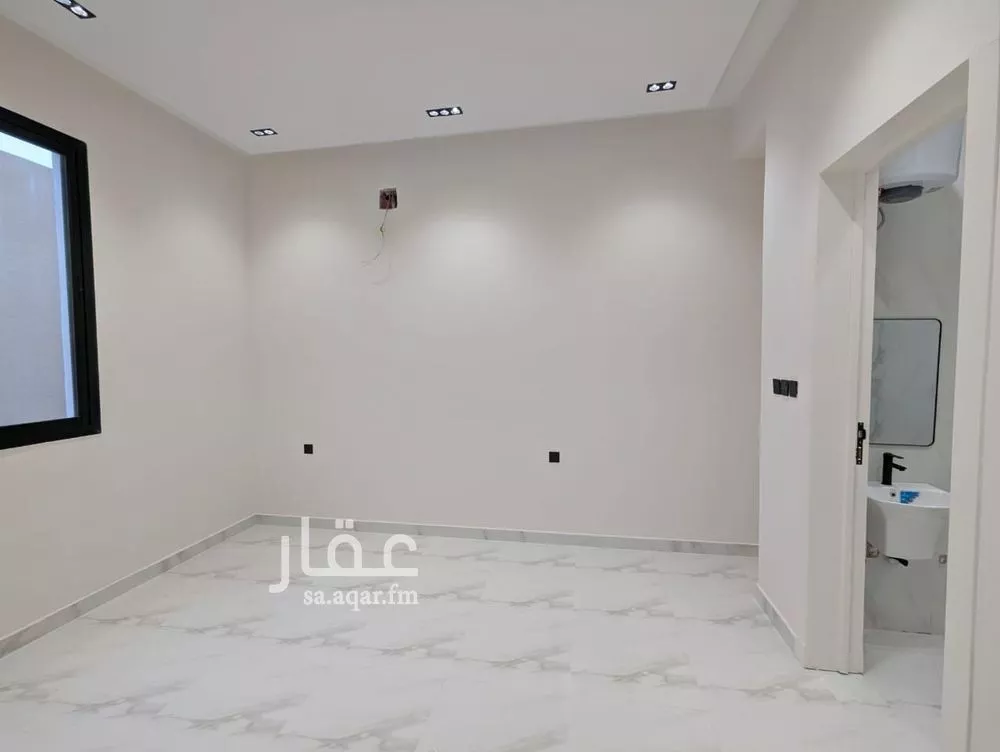 3 bedroom apartment in Al Zahrah, Riyadh 6