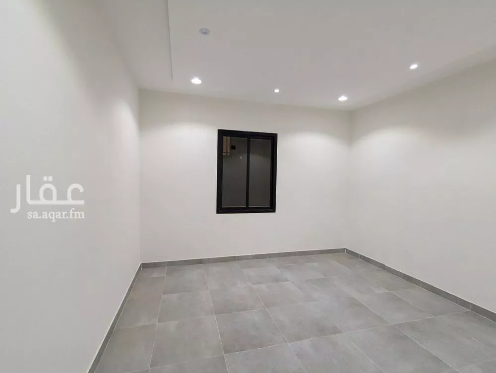 3 bedroom apartment in Okaz, Riyadh 4