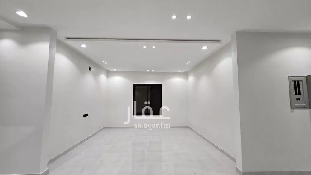 3 bedroom floor in Okaz 4