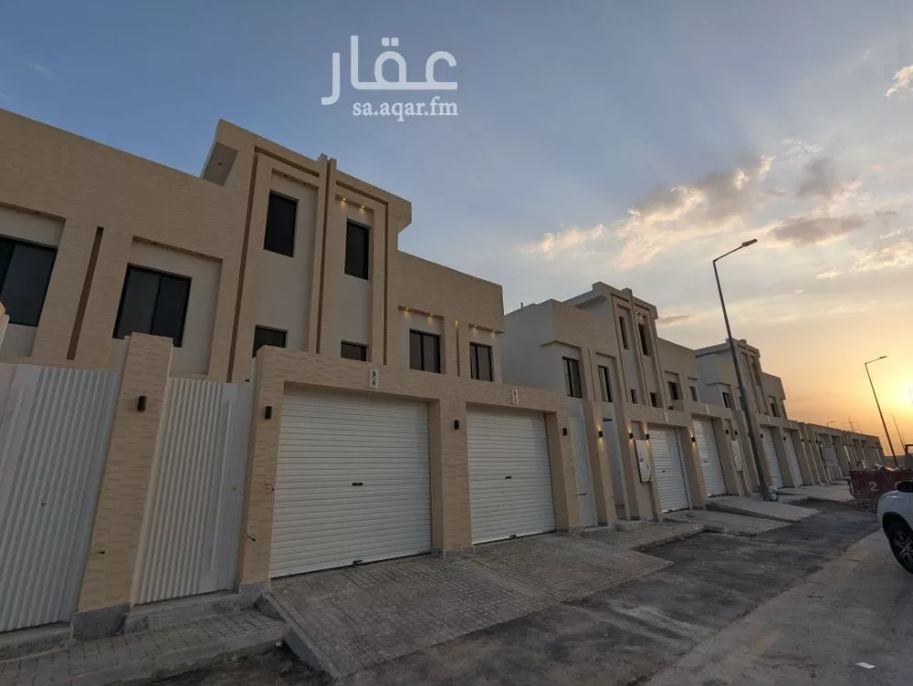 4 bedroom floor in Okaz 2