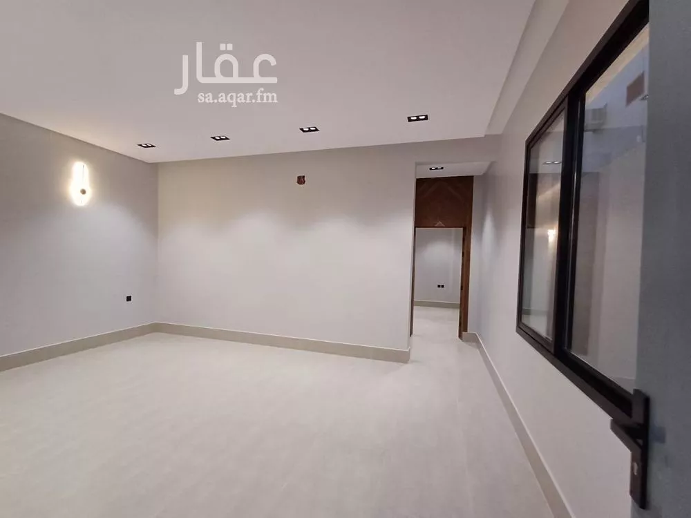 4 bedroom floor in Okaz 4