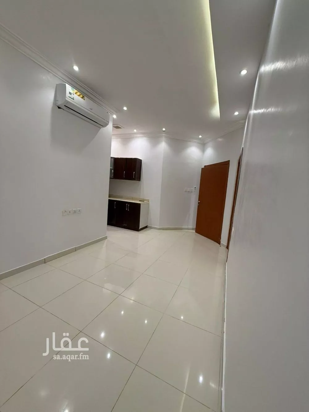 دور 1 غرف في الياسمين 2