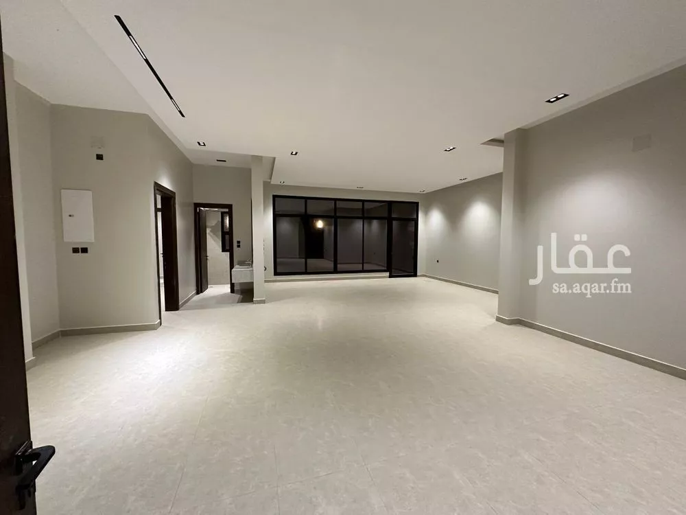 4 bedroom villa in Al Rimal 5