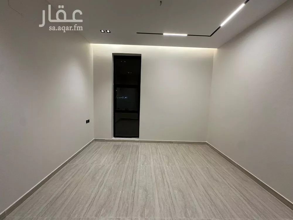 فيلا 5 غرف في الرمال 2