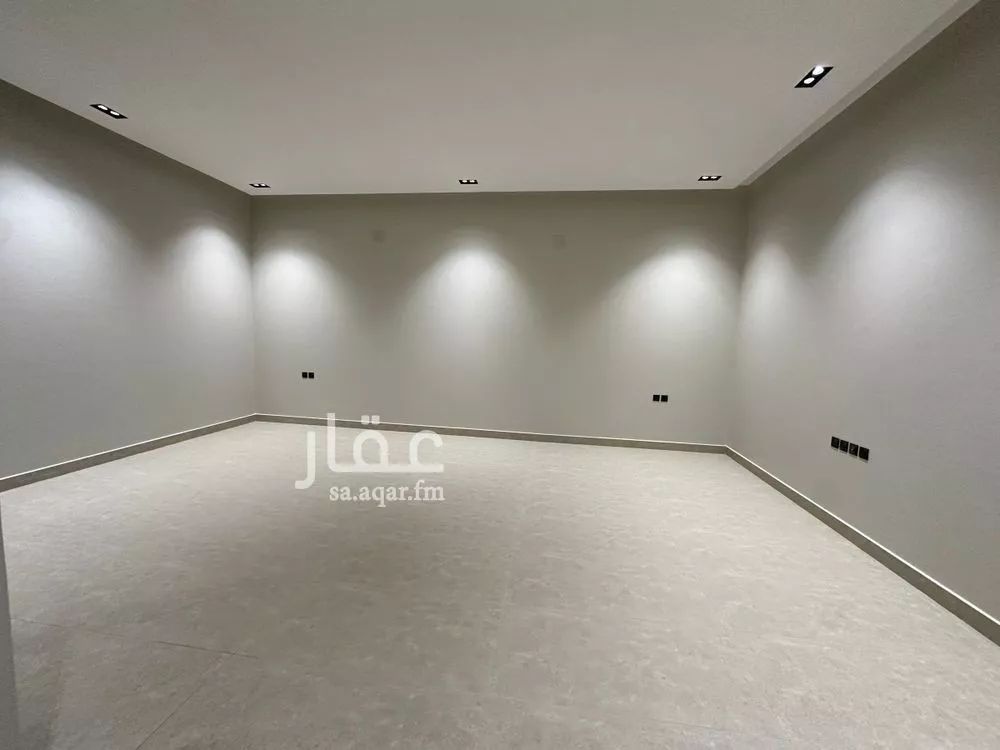 4 bedroom villa in Al Rimal 4