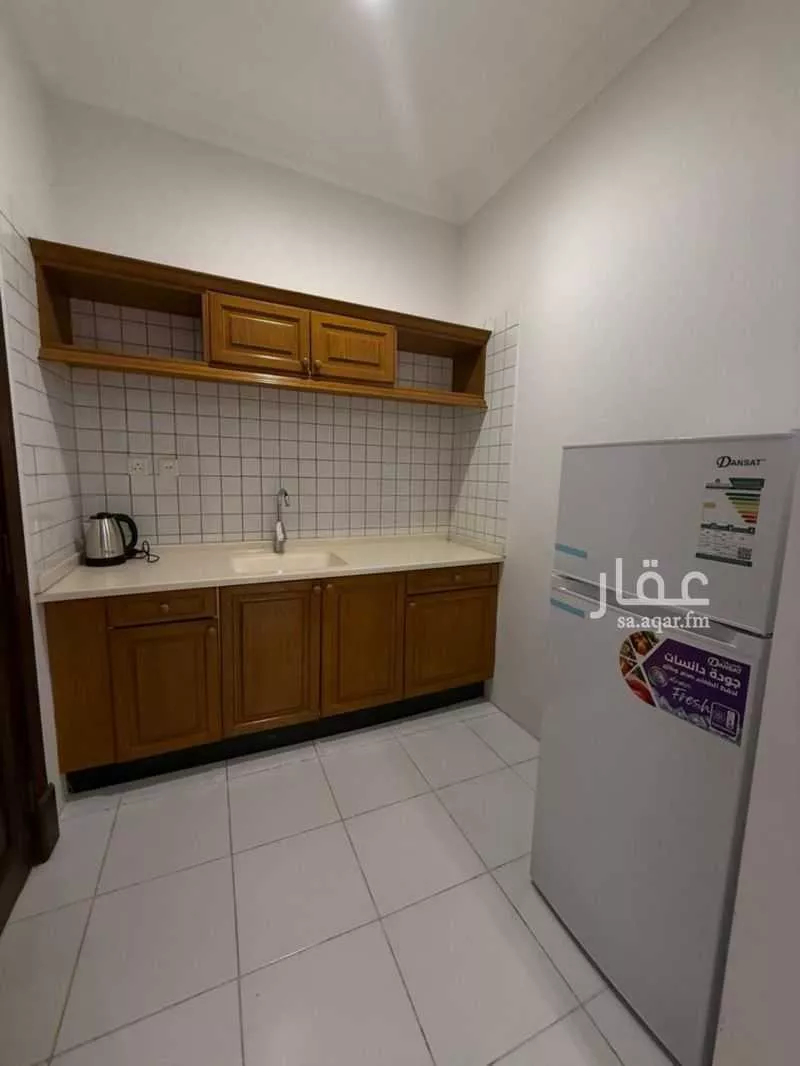 شقة 1 غرف في العليا 5