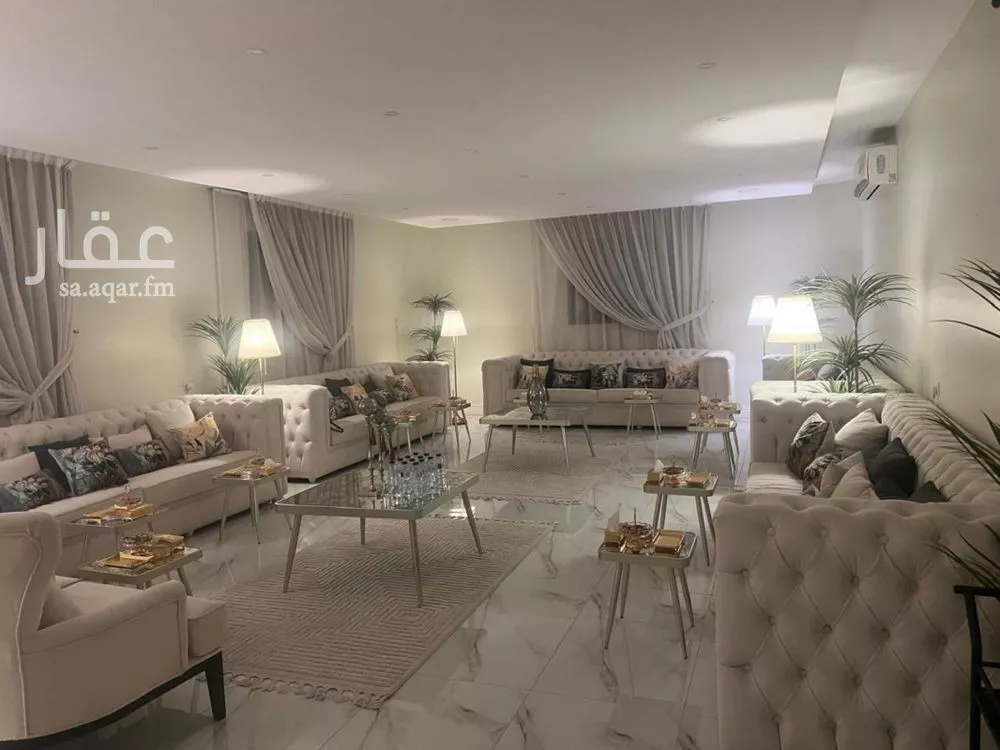 فيلا 6 غرف في الروضة 3