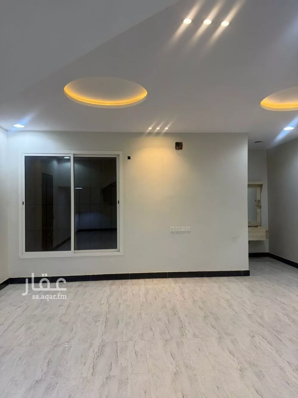 فيلا 5 غرف في بدر 2