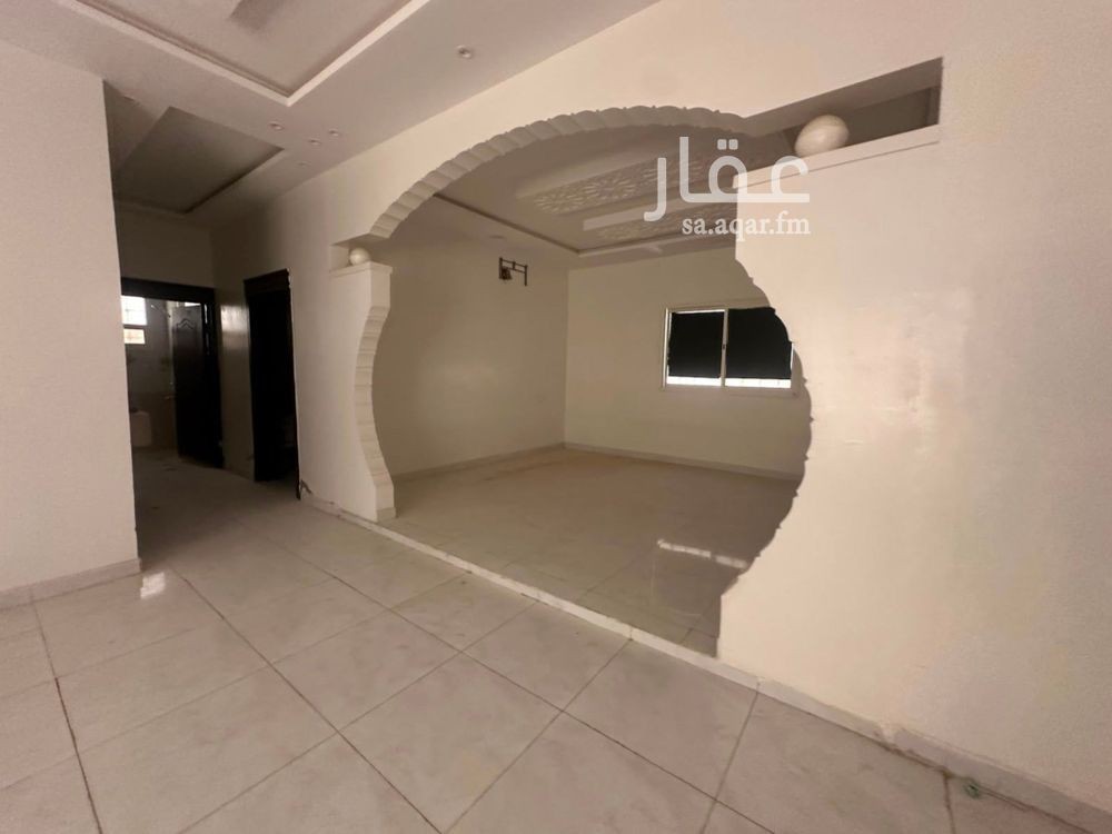 5 bedroom villa in Okaz, Riyadh 2
