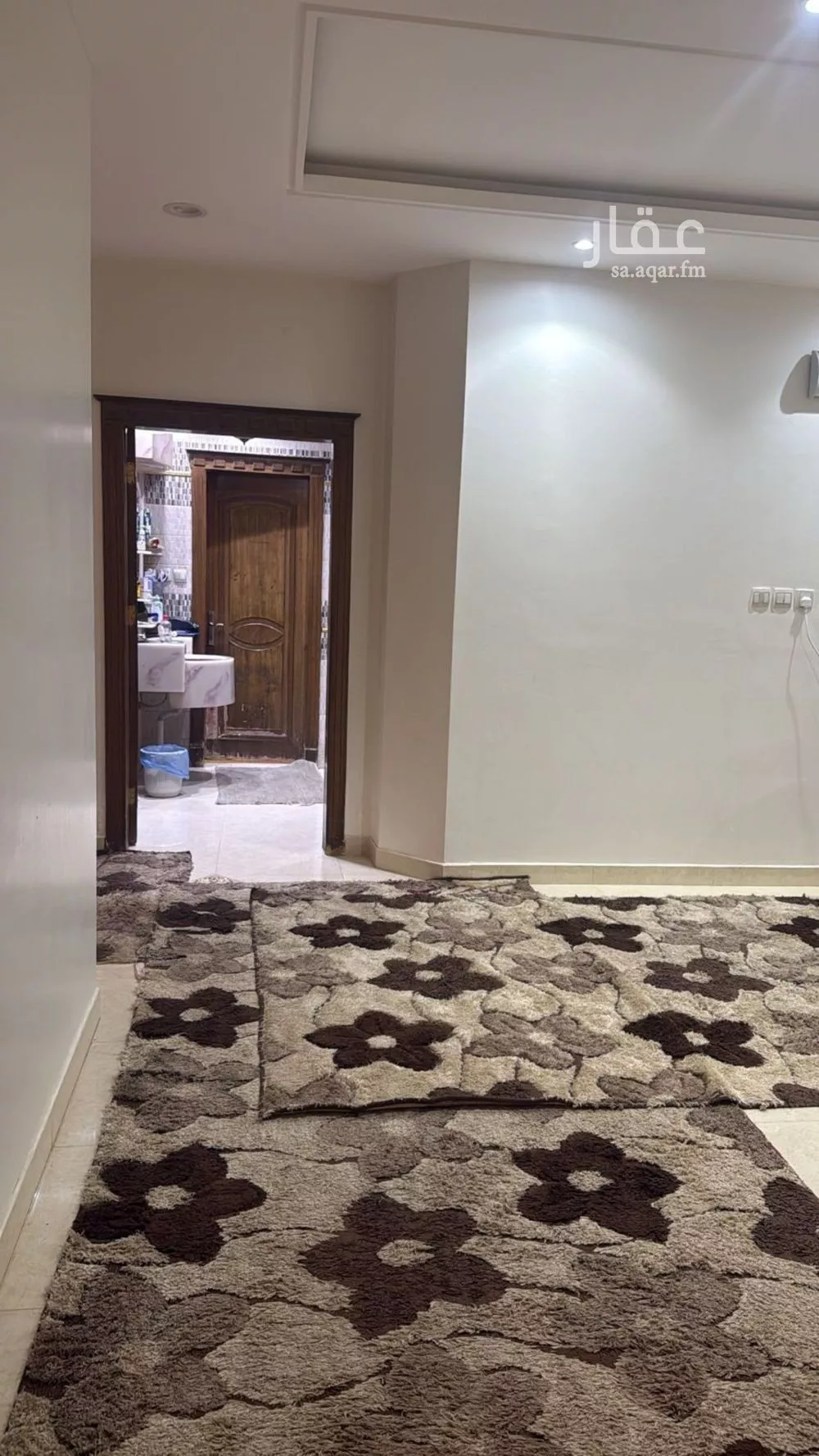 فيلا 5 غرف في السعادة 4