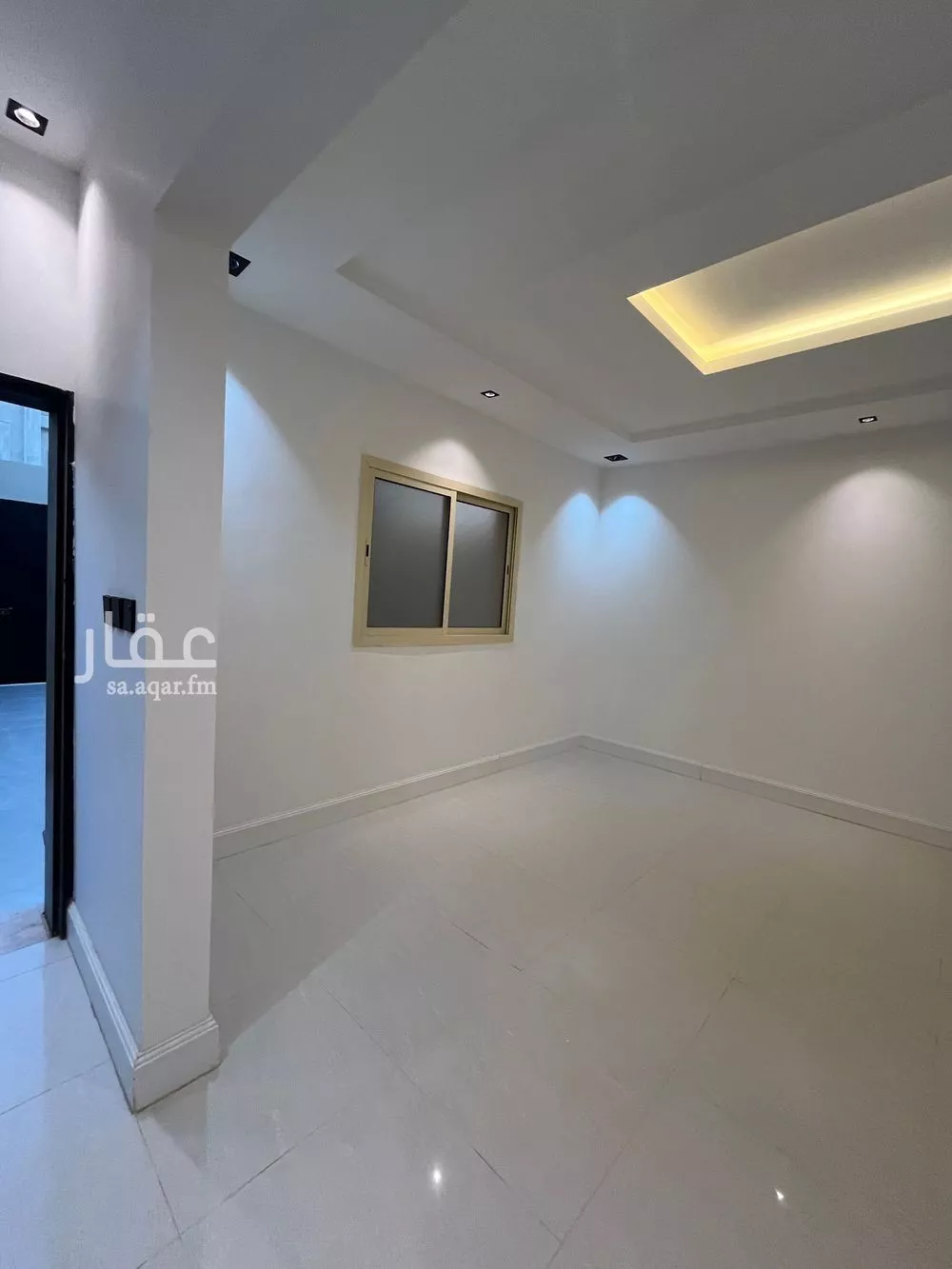 فيلا 5 غرف في الحزم 3