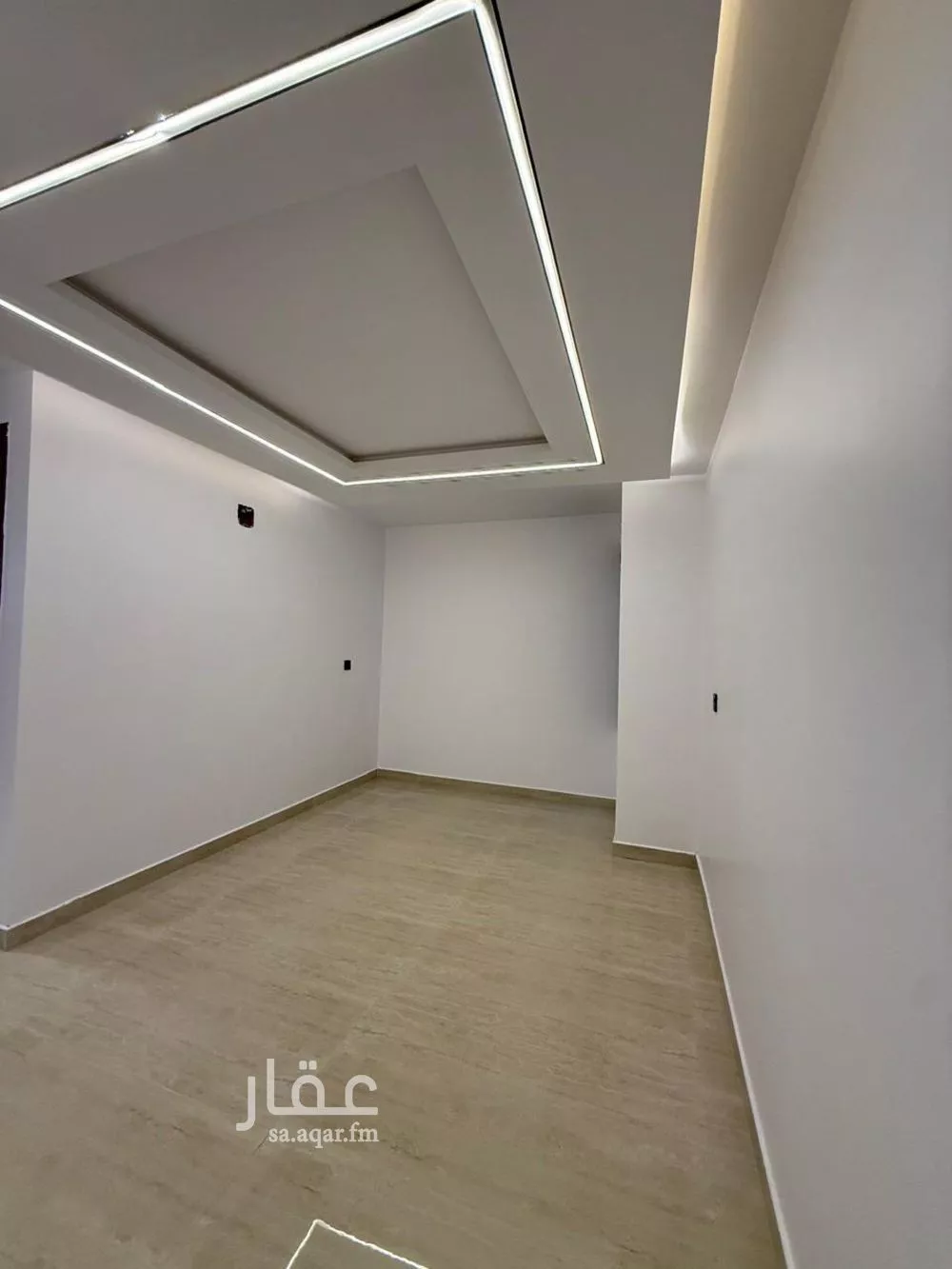 4 bedroom apartment in Al Hazm 4