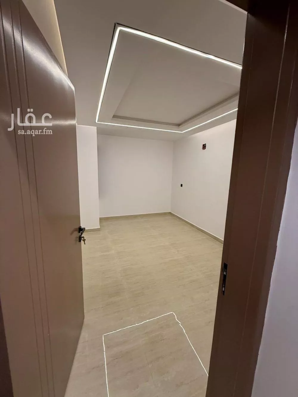 4 bedroom apartment in Al Hazm 5