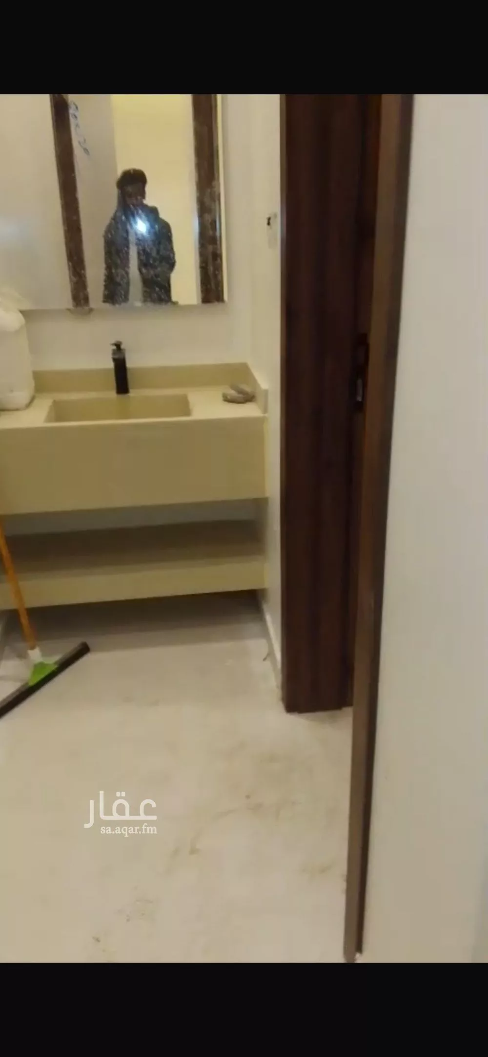 دور 7 غرف في أحد 5