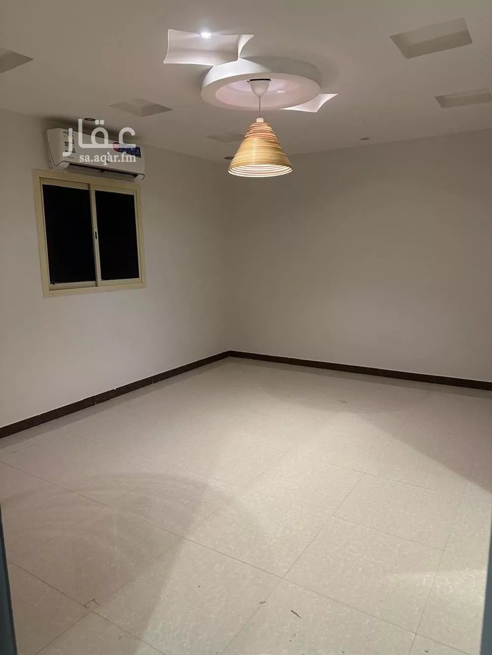 شقة 5 غرف في الحزم 4