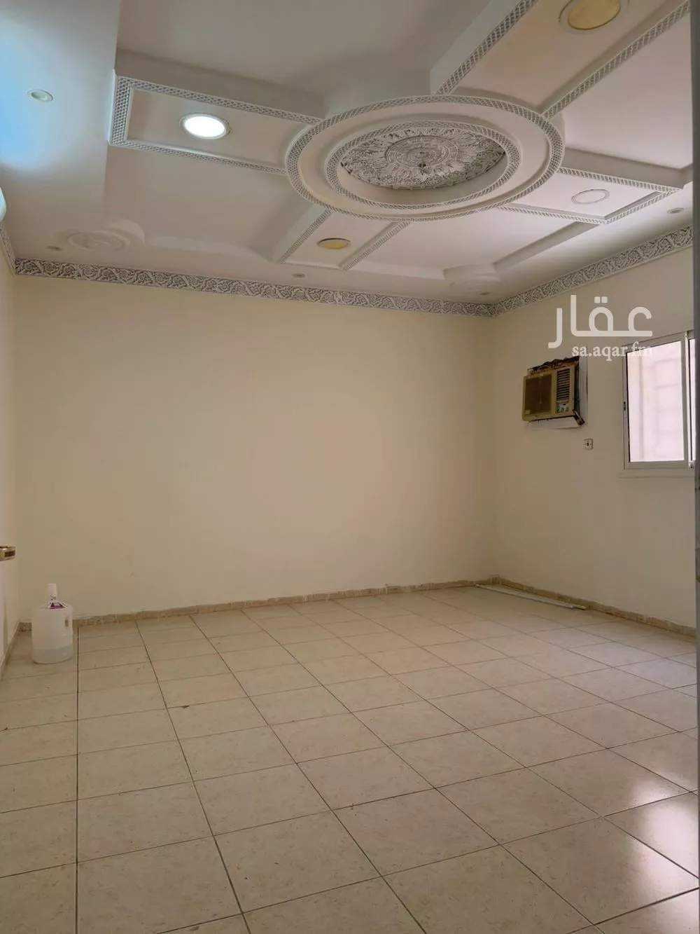 3 bedroom floor in Al Yarmouk 2