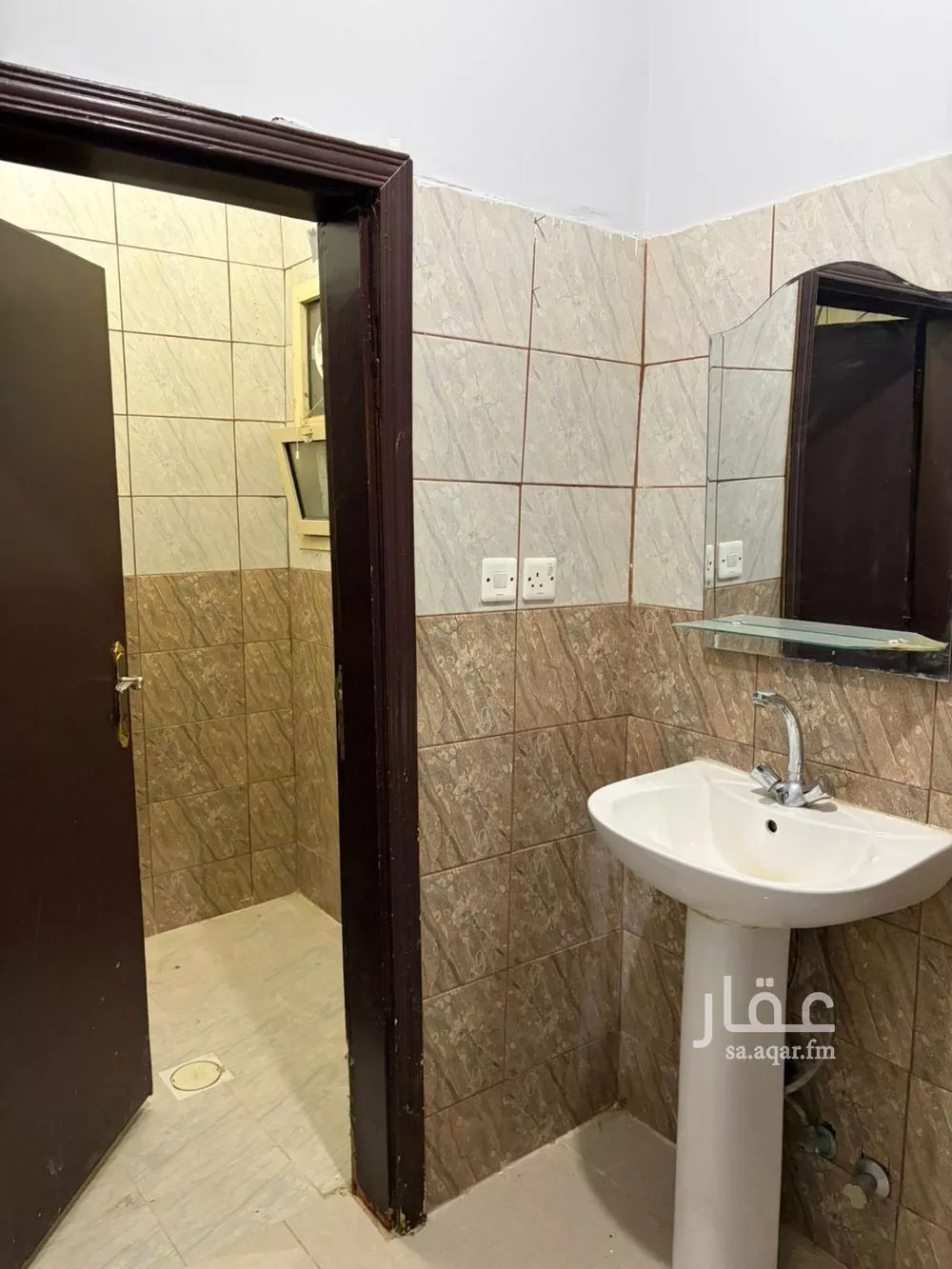2 bedroom apartment in Al Khaleej 3