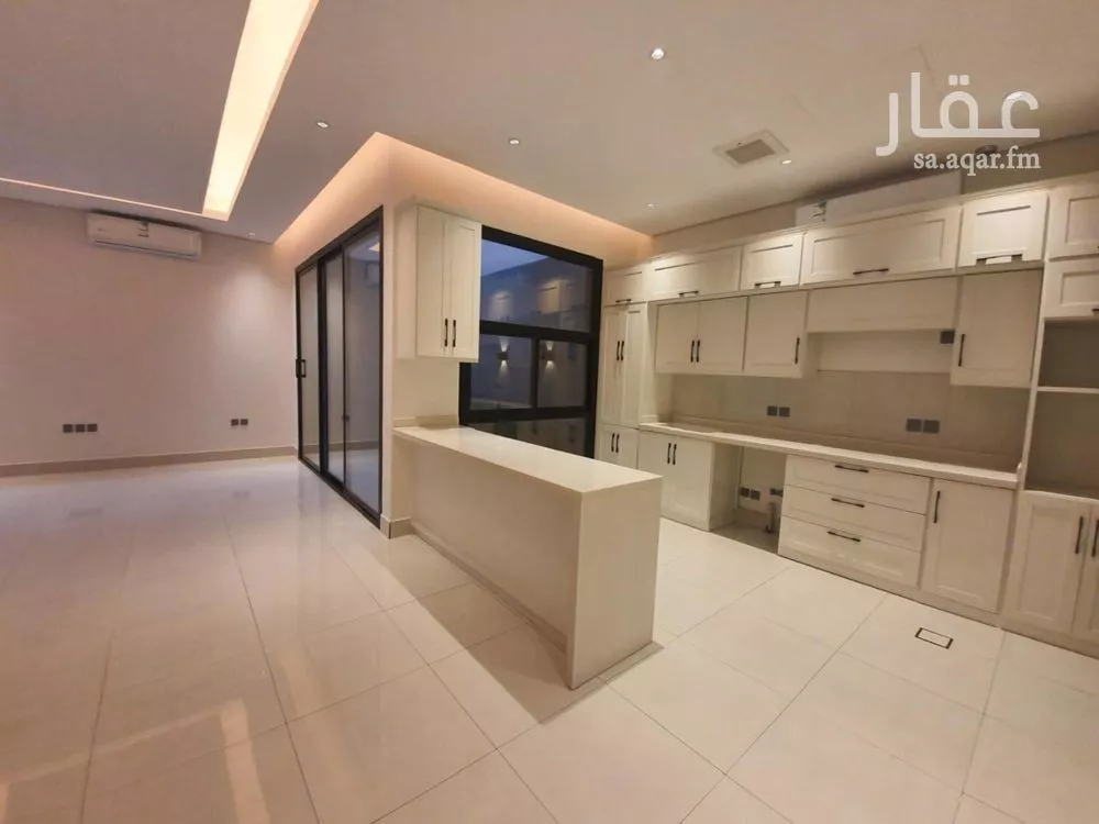 دور 4 غرف في العليا 1