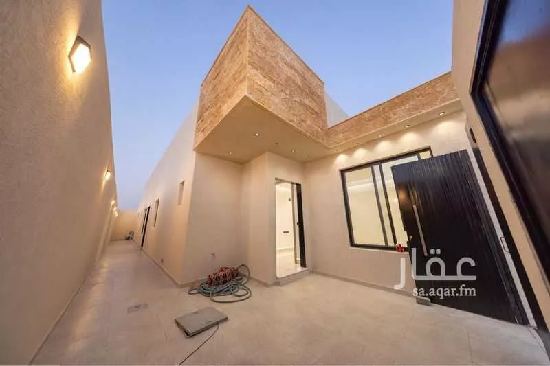 3 bedroom floor in Dahiat Namar 2