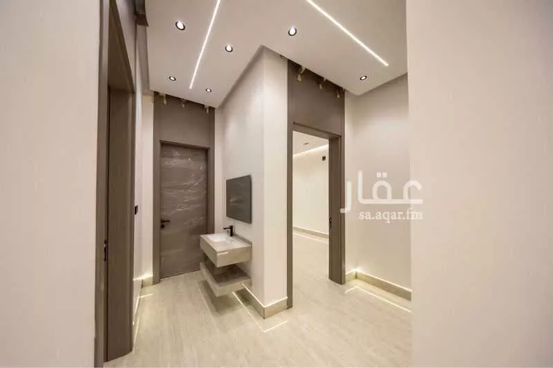3 bedroom floor in Dahiat Namar 1