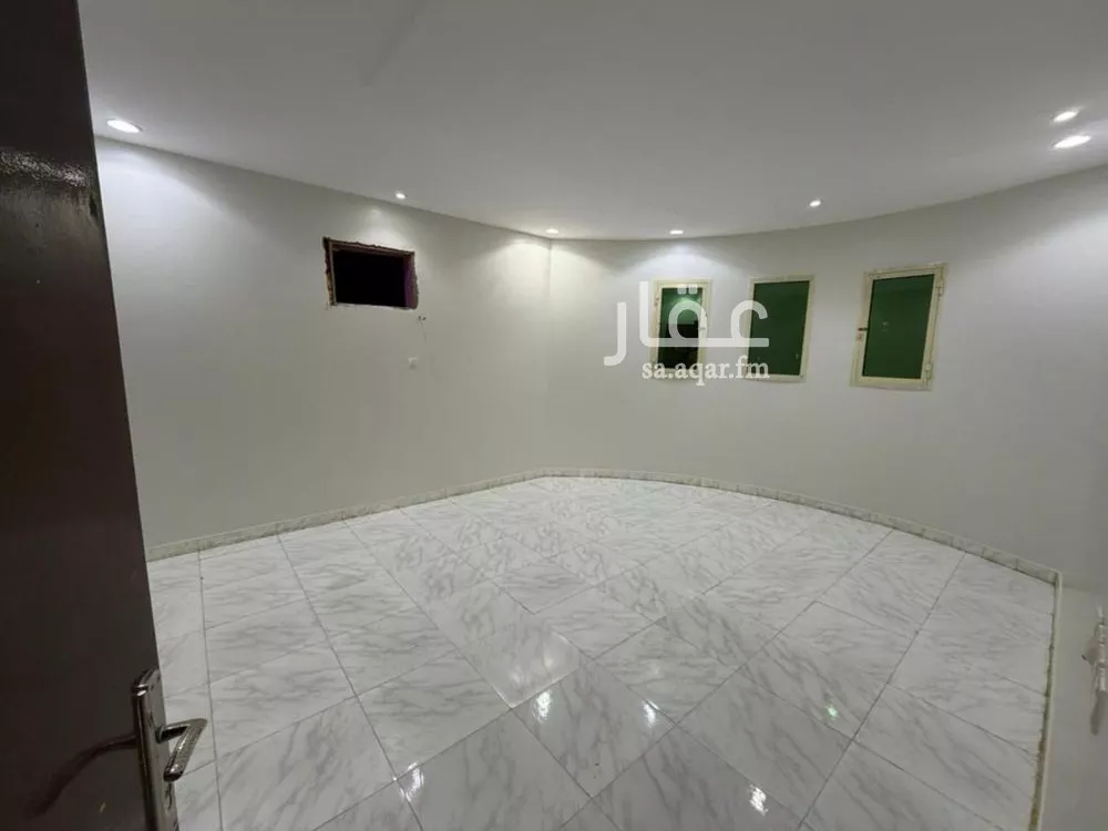 شقة 3 غرف في طويق 1