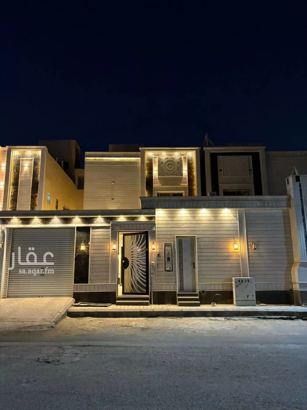 فيلا 10 غرف في طويق