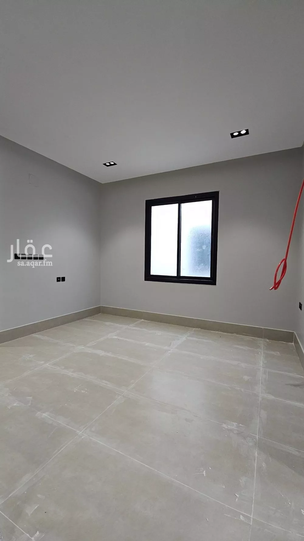 فيلا 5 غرف في عكاظ 3