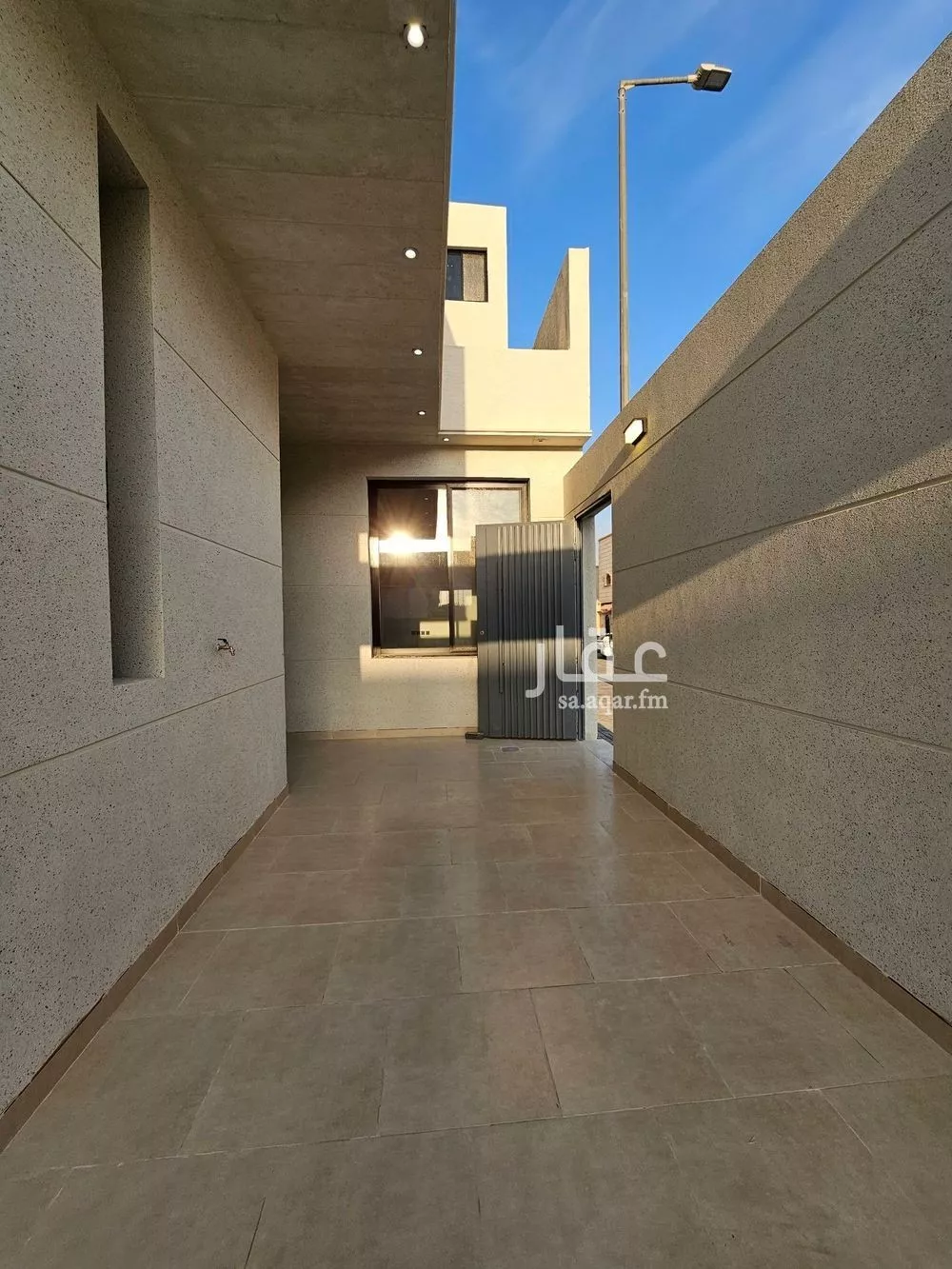 6 bedroom villa in Al Uraija Al Gharbiyah 2