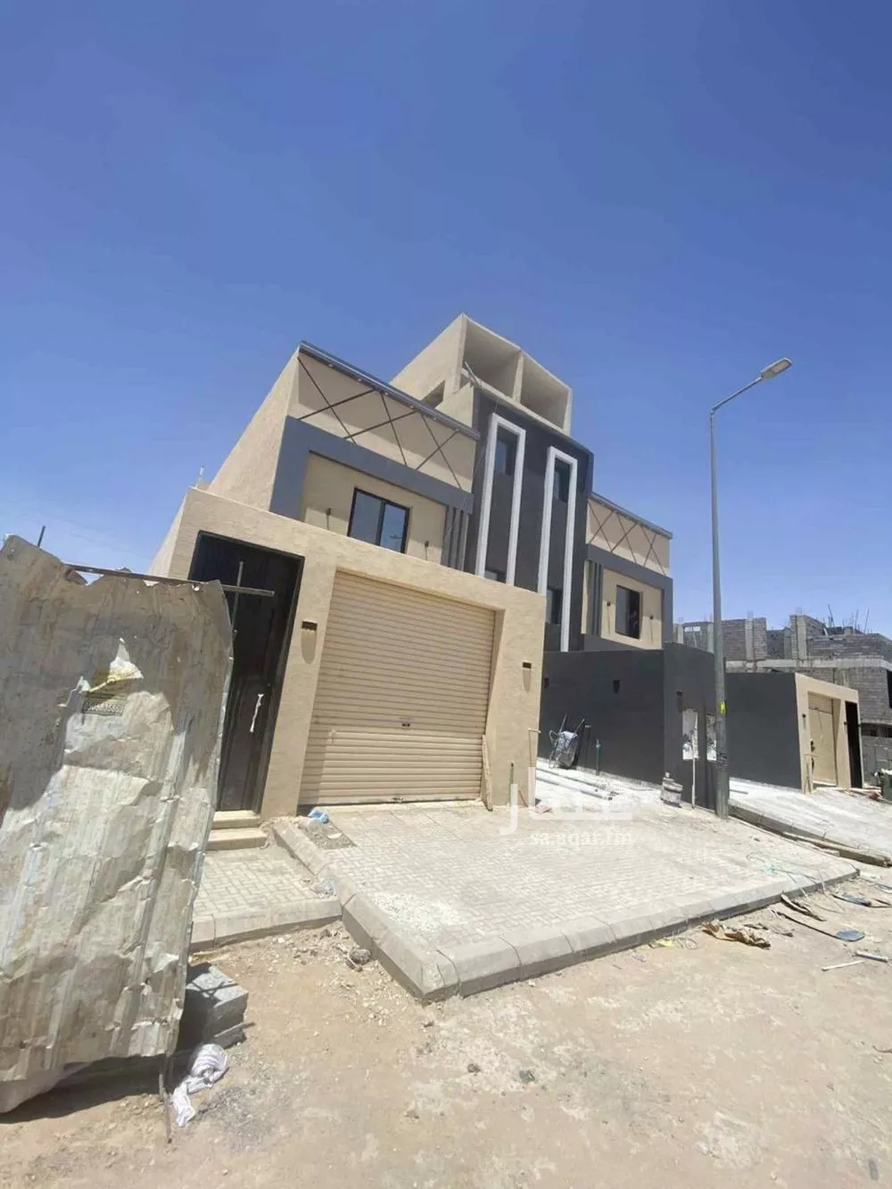 دور 5 غرف في عكاظ 1