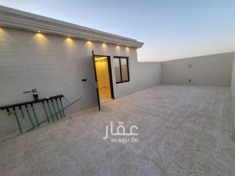 فيلا 5 غرف في ظهرة لبن 2