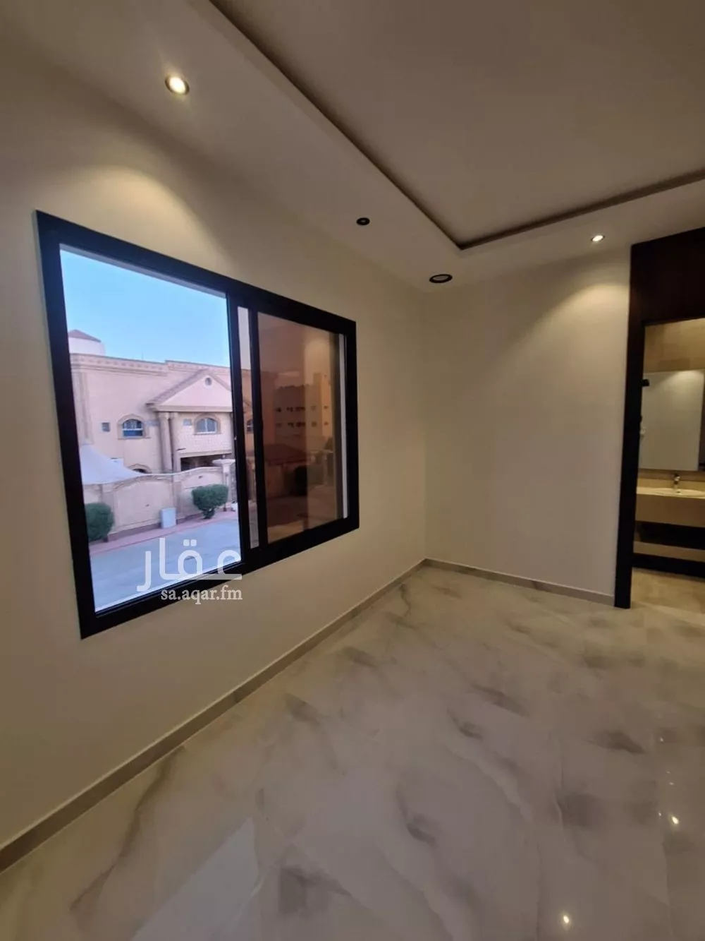 فيلا 5 غرف في ظهرة لبن 4