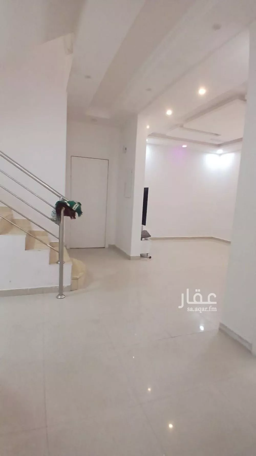 شقة 6 غرف في طويق 1