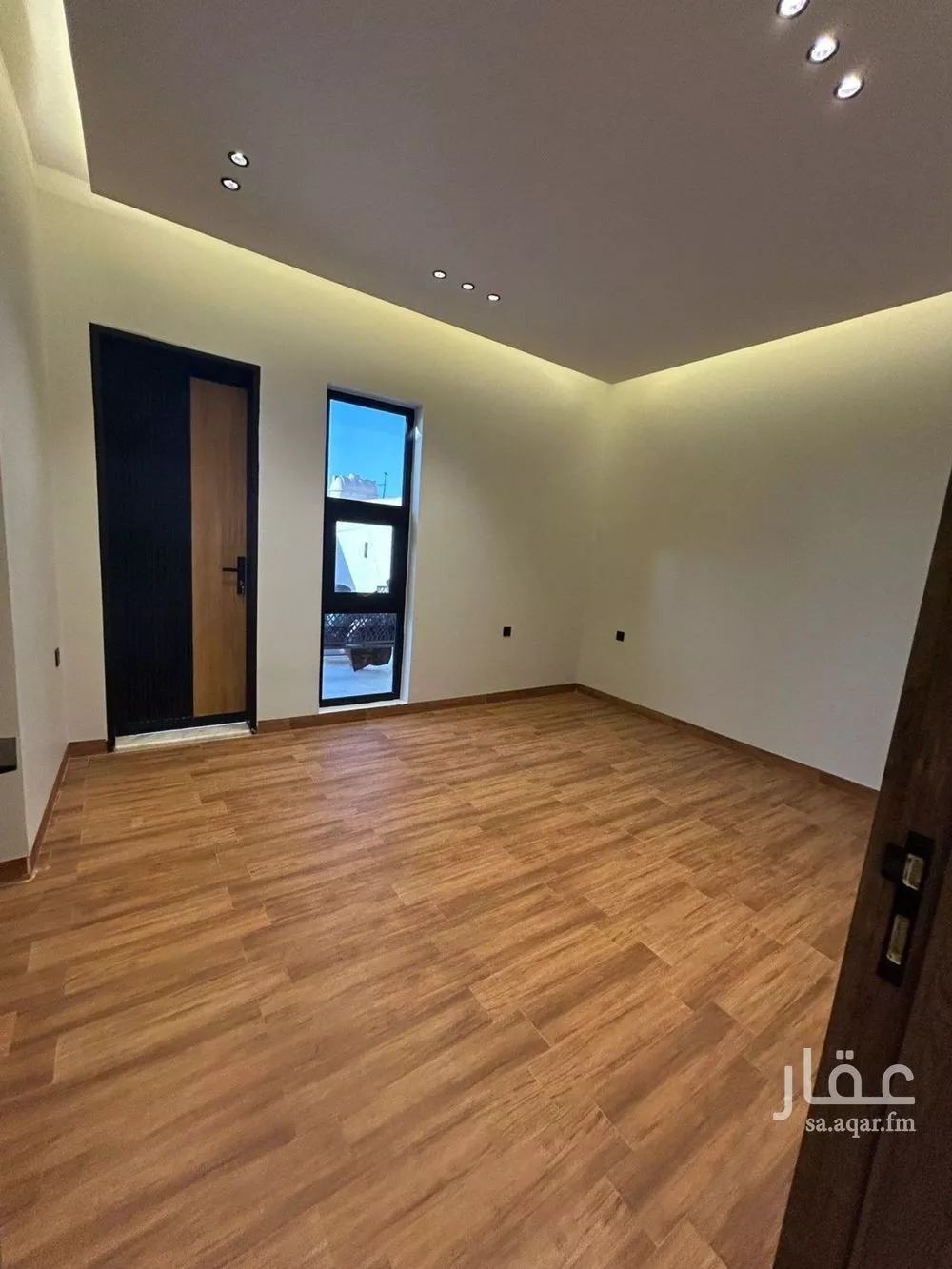 2 bedroom floor in Al Maseef 1
