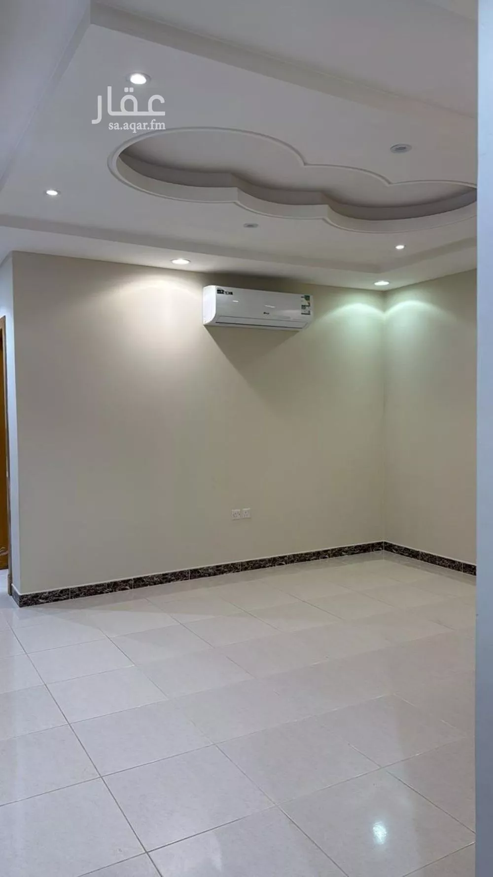 3 bedroom floor in Al Mahdiyyah 3