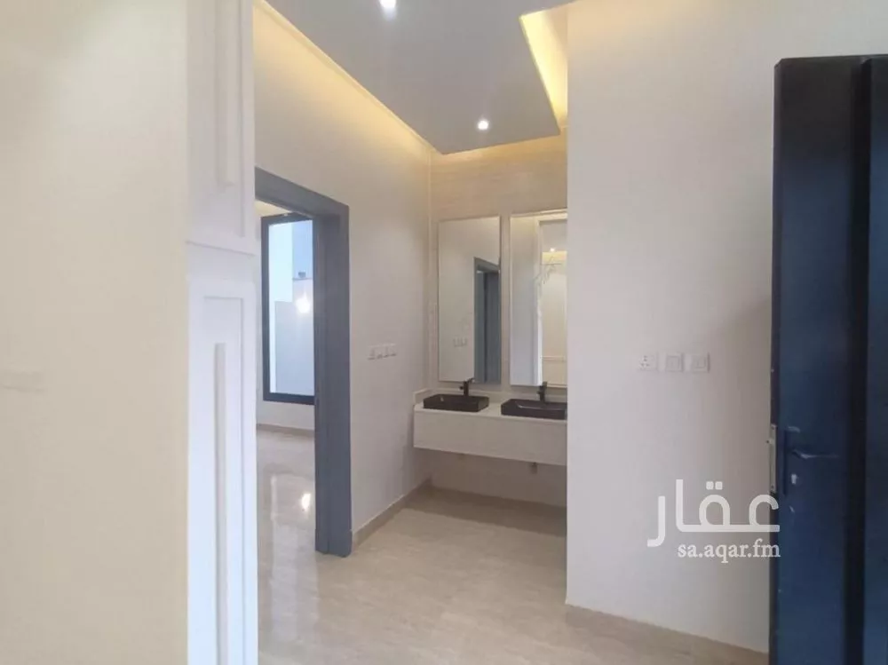 6 bedroom villa in Tuwaiq 4