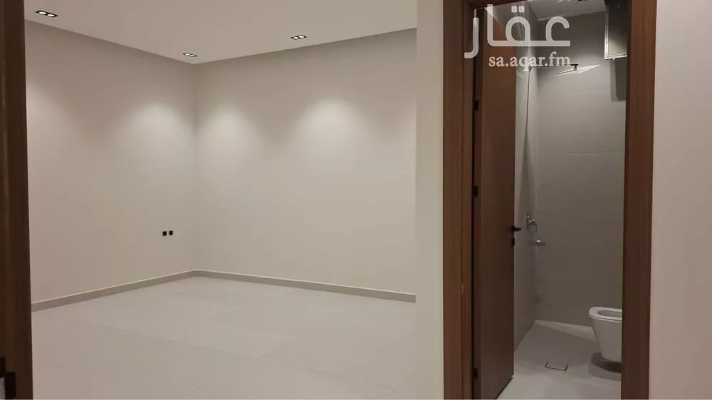 4 bedroom villa in Al Munsiyah, Riyadh 9