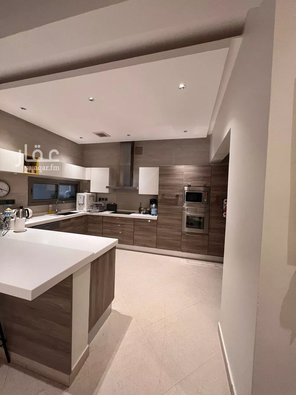 فيلا 4 غرف في العارض 2