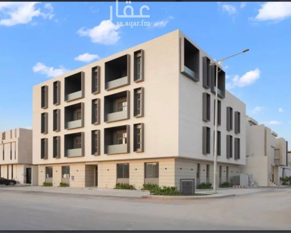 4 bedroom apartment in Al Aridh, Riyadh 5