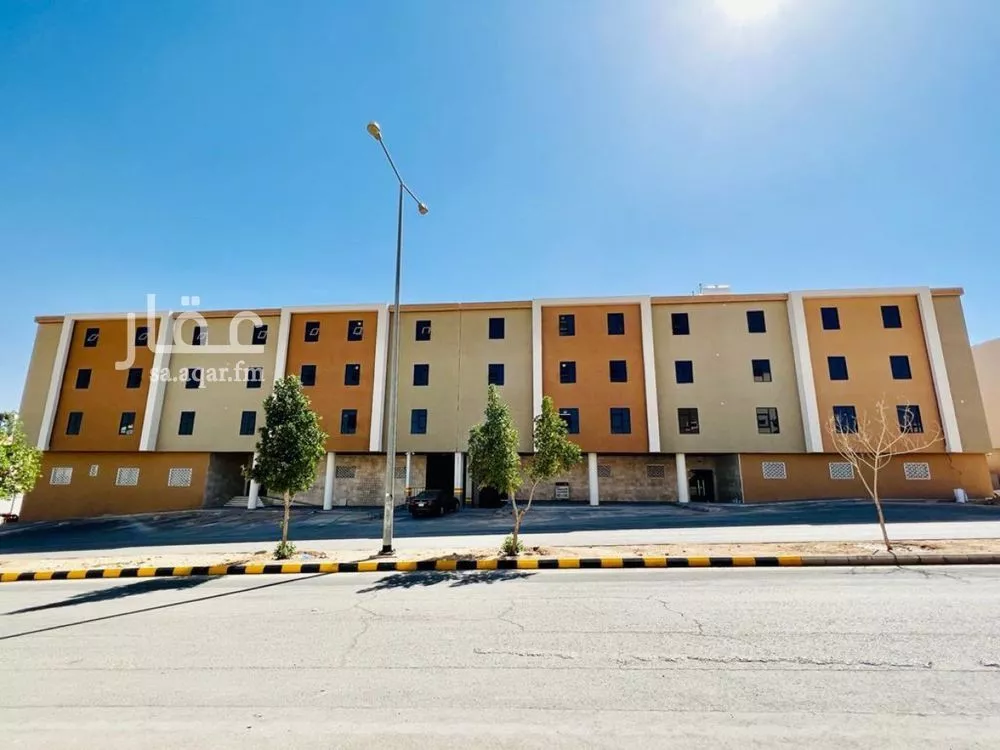 عمارة 3478 م² في بدر 1