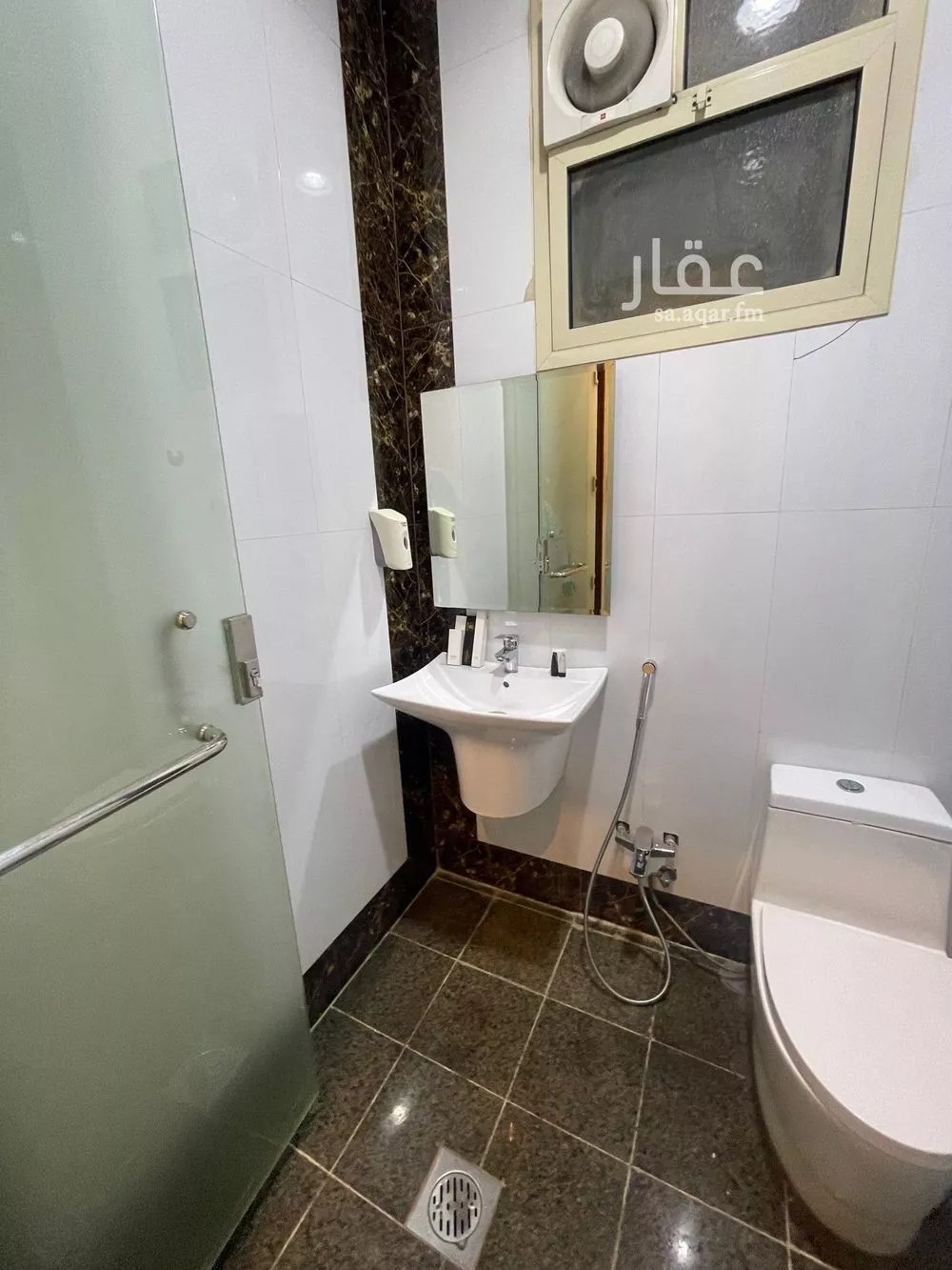 شقة 1 غرف في بدر 5