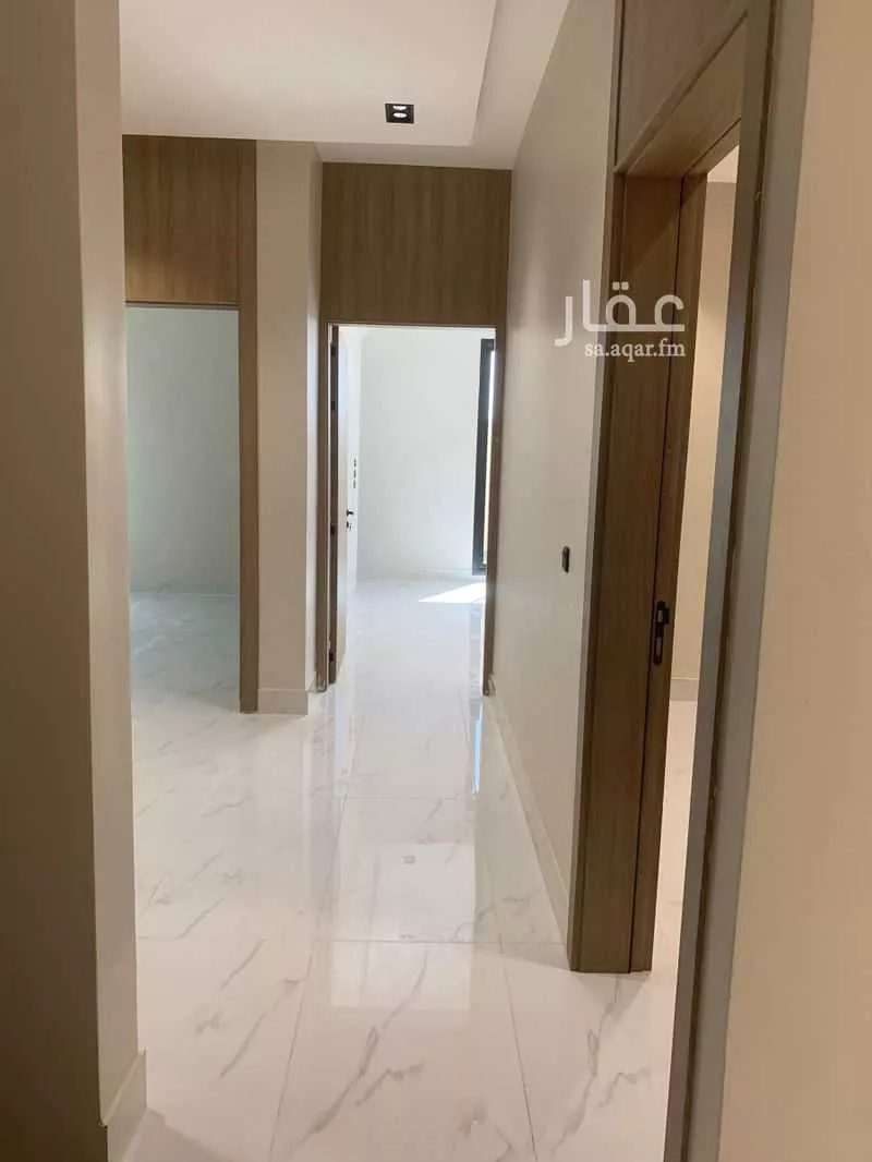 7 bedroom villa in Granada, Riyadh 18