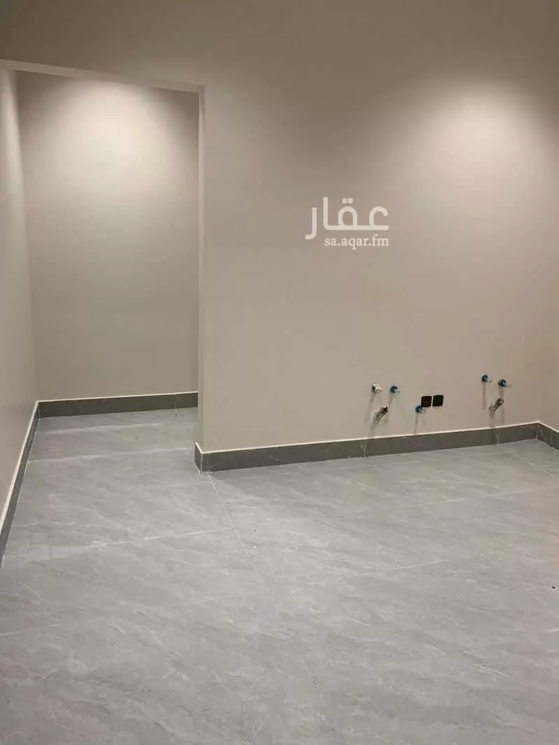 7 bedroom villa in Granada, Riyadh 11